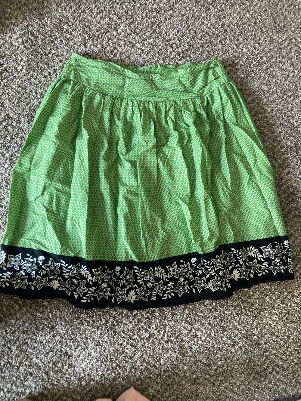 Apt. 9 Green Skater Skirt with Black Floral Hem side zip